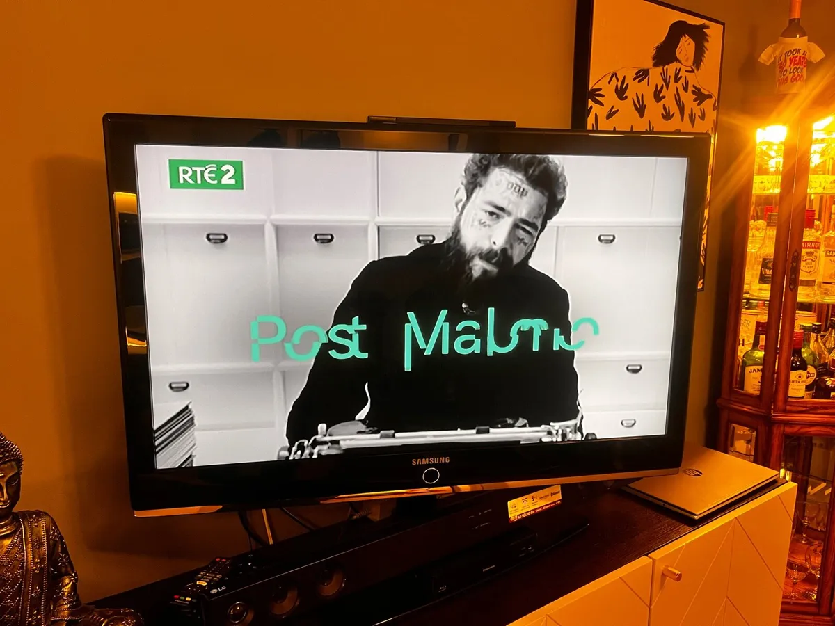 TV Stand - Image 3