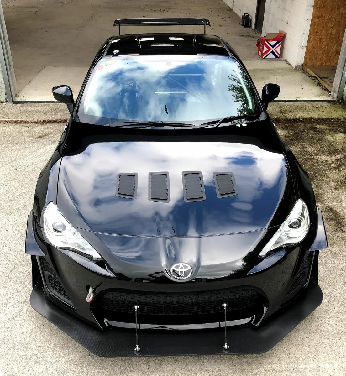 Toyota GT86 2012 - Image 1