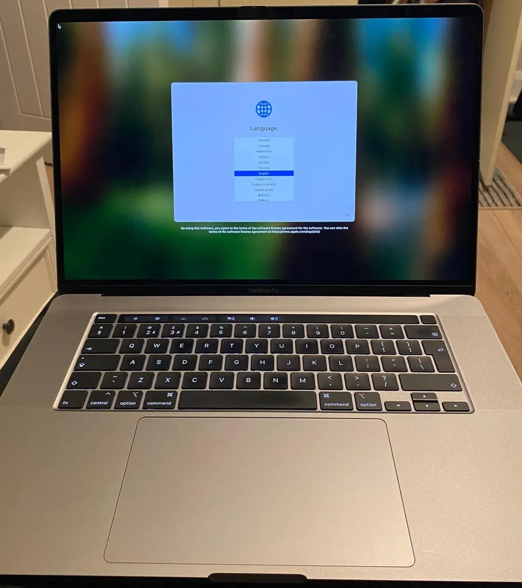 MacBook Pro 16 inch - Image 1
