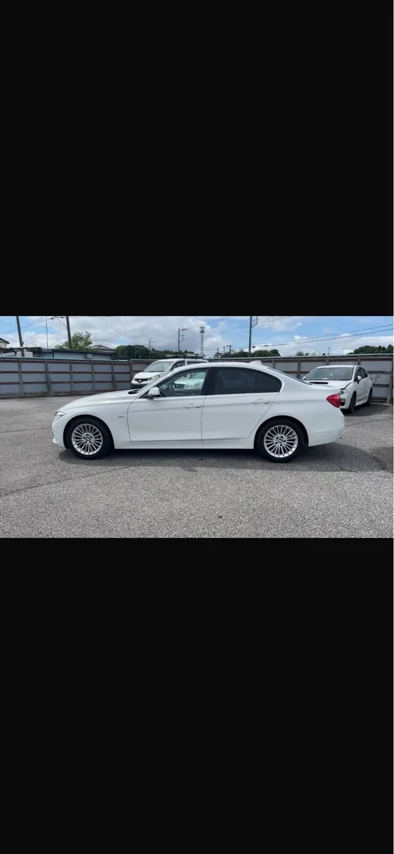BMW 320D Luxury - Image 3