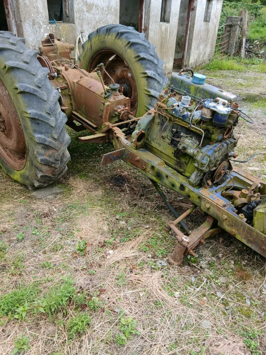Leyland tractor - Image 1