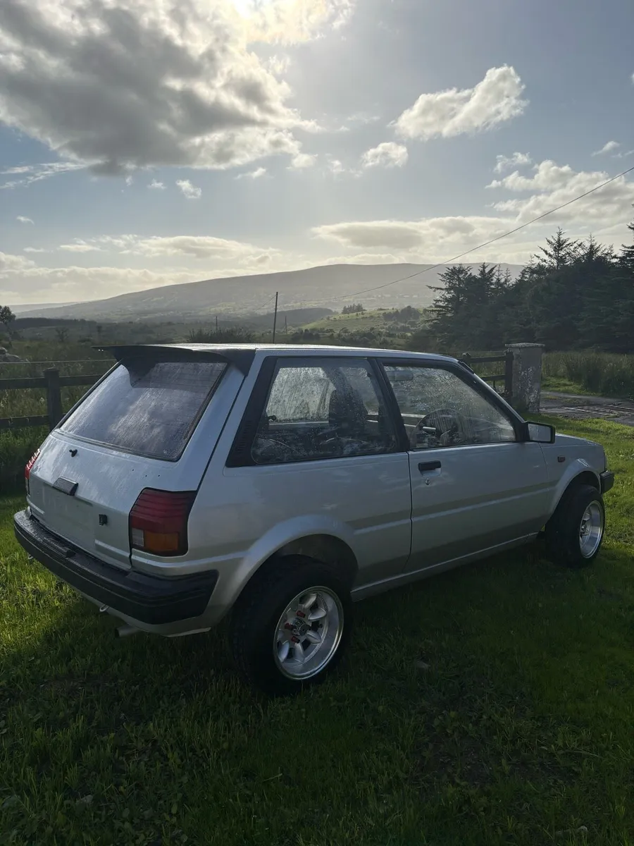 Toyota Starlet - Image 3