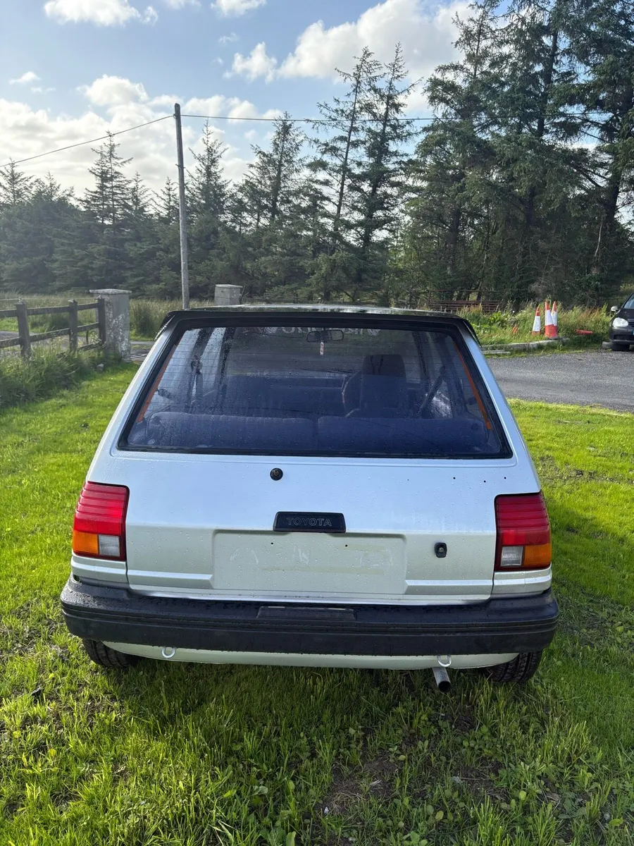 Toyota Starlet - Image 4