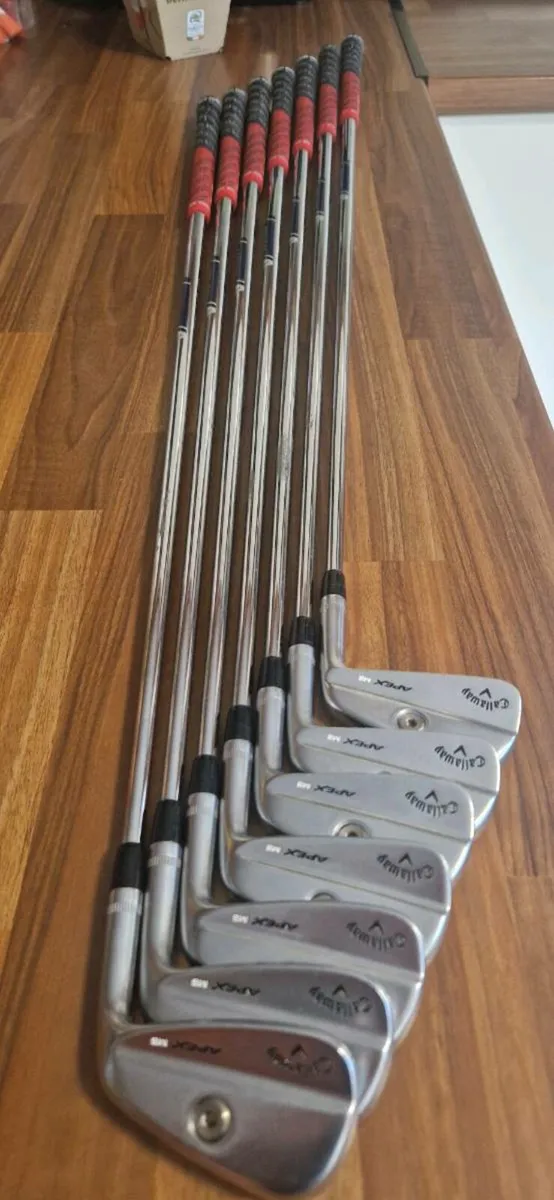 Callaway Apex MB irons 4-PW - Image 2
