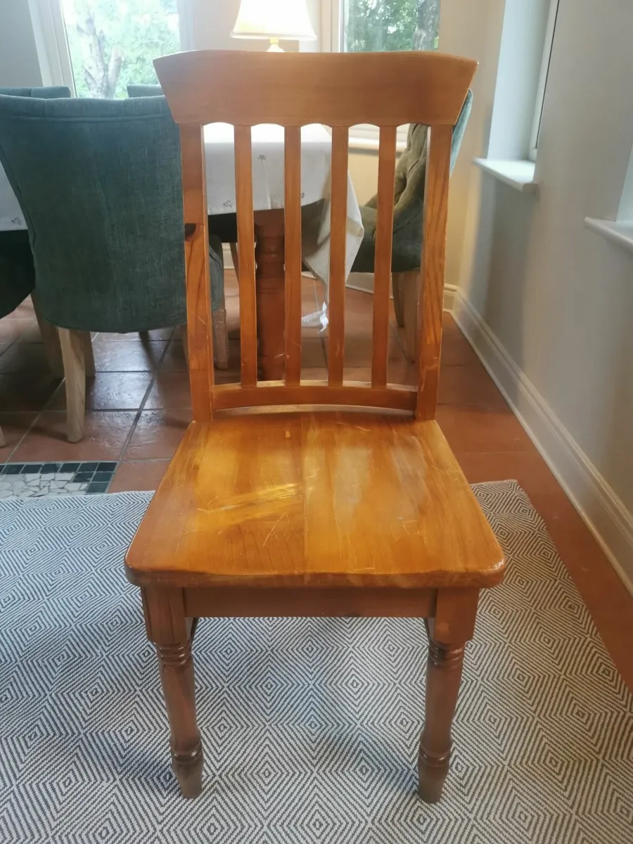 Set of 6 wood Chairs - Image 1
