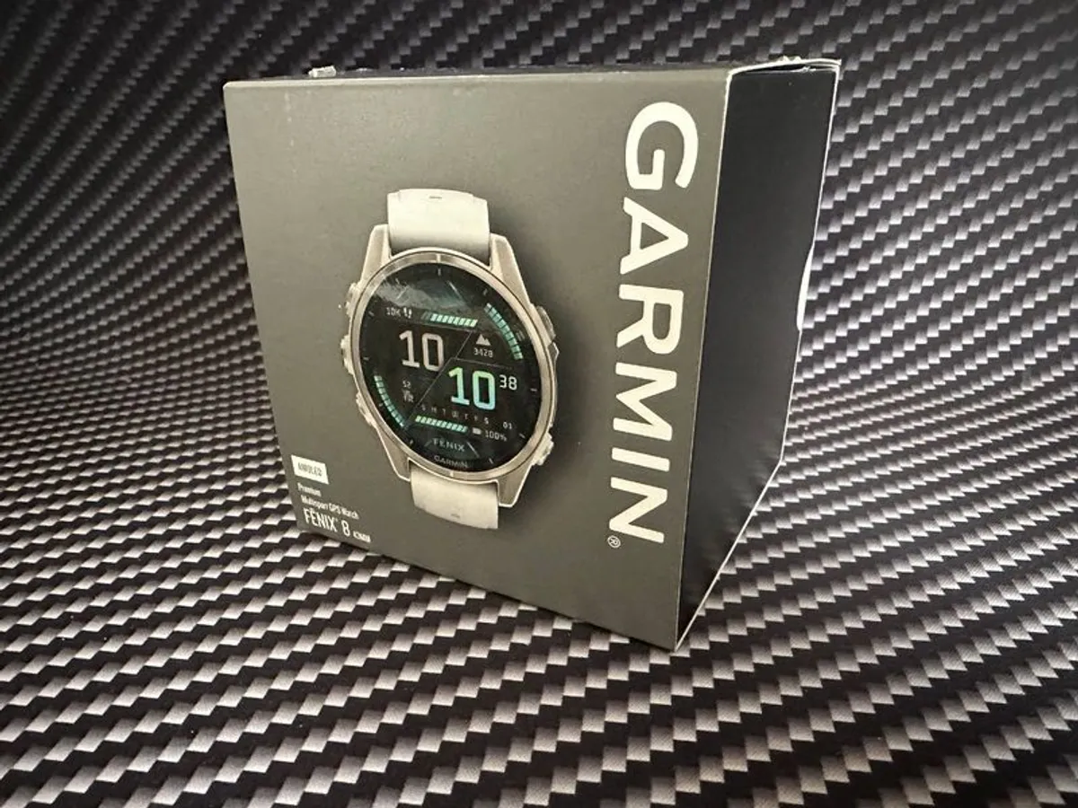 Garmin Fenix 8  43mm - Image 1