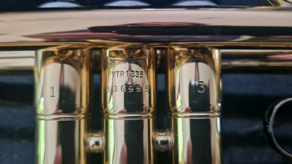 Yamaha YTR-1335 Trumpet – Excellent Condition - Image 3
