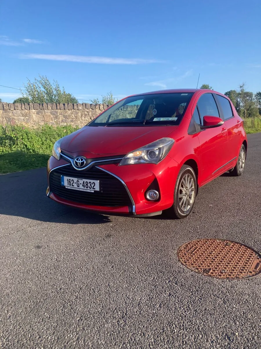 Toyota Yaris - Image 2