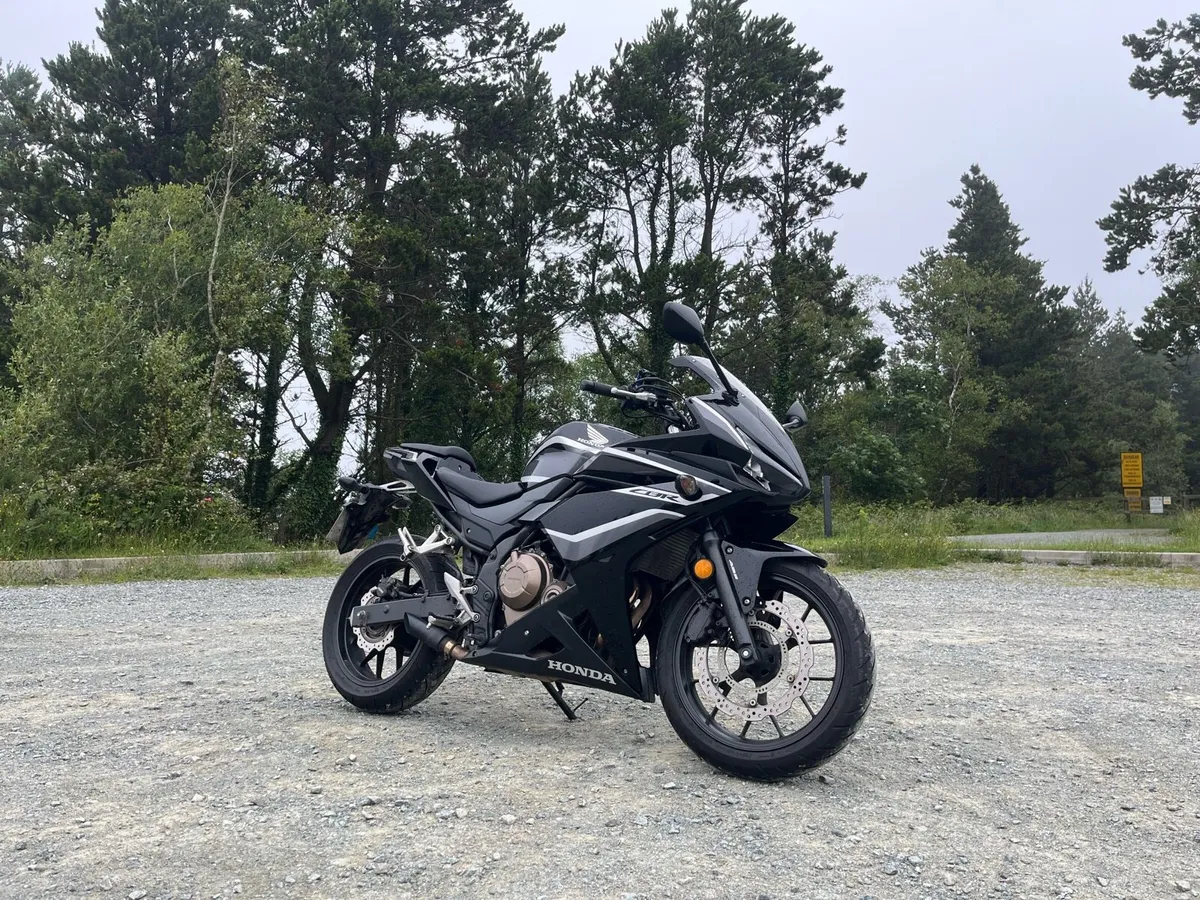 Honda CBR 500r - Image 1