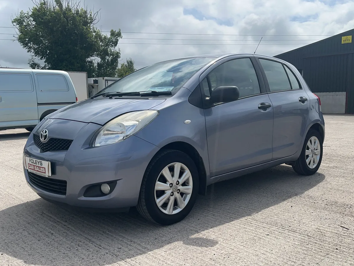 2011 Toyota Yaris (NCT 01-26) - Image 2
