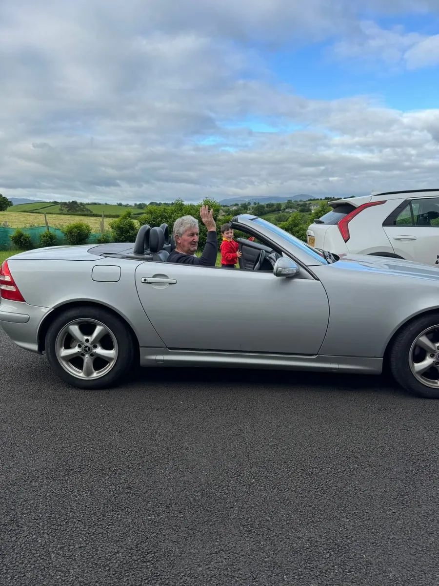 Mercedes-Benz SLK 2002 - Image 1
