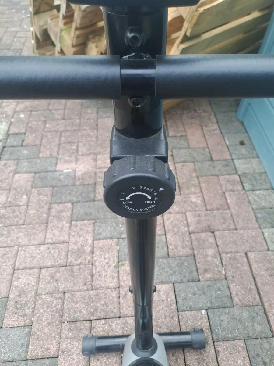 Exercise bike - Image 3