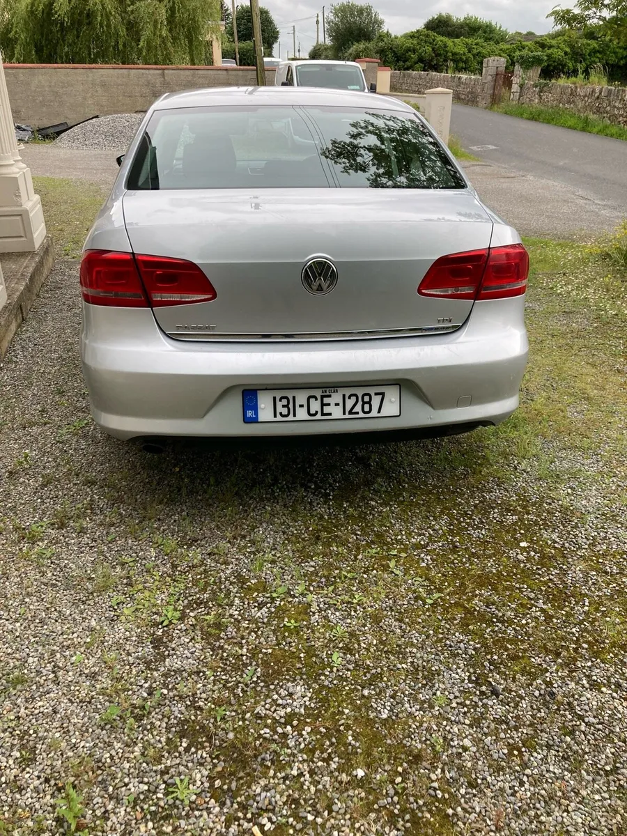 Volkswagen Passat - Image 3