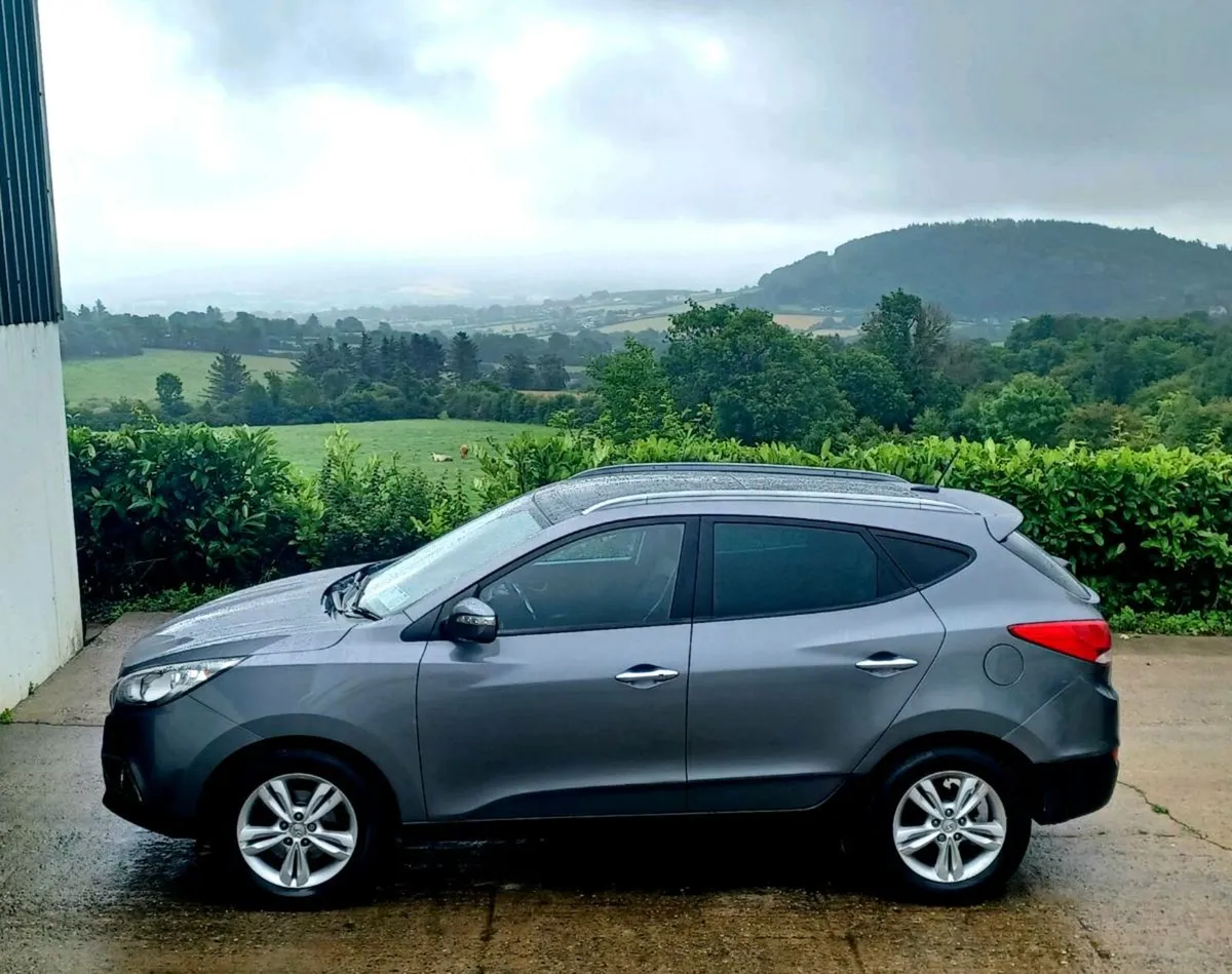 2012 HYUNDAI IX35 1.7 DIESEL ☆ IMMACULATE ☆ - Image 3