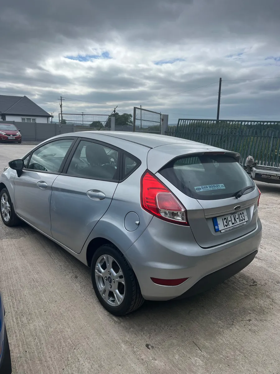 2013 Ford Fiesta Zetec - Image 4