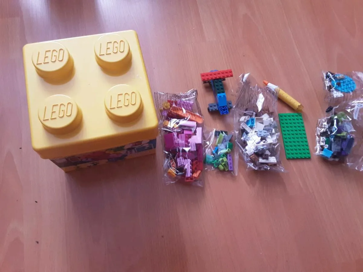 Lego - Image 2