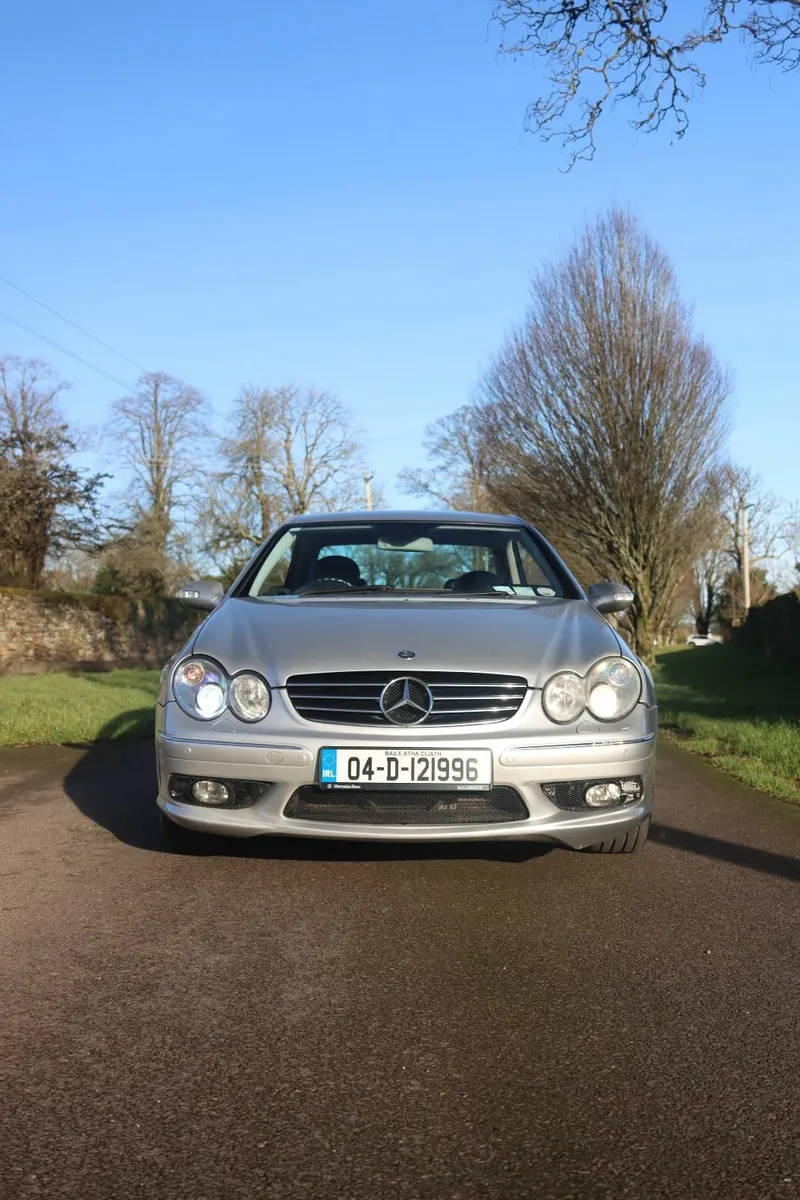 Mercedes-Benz CLK 2004 - Image 4