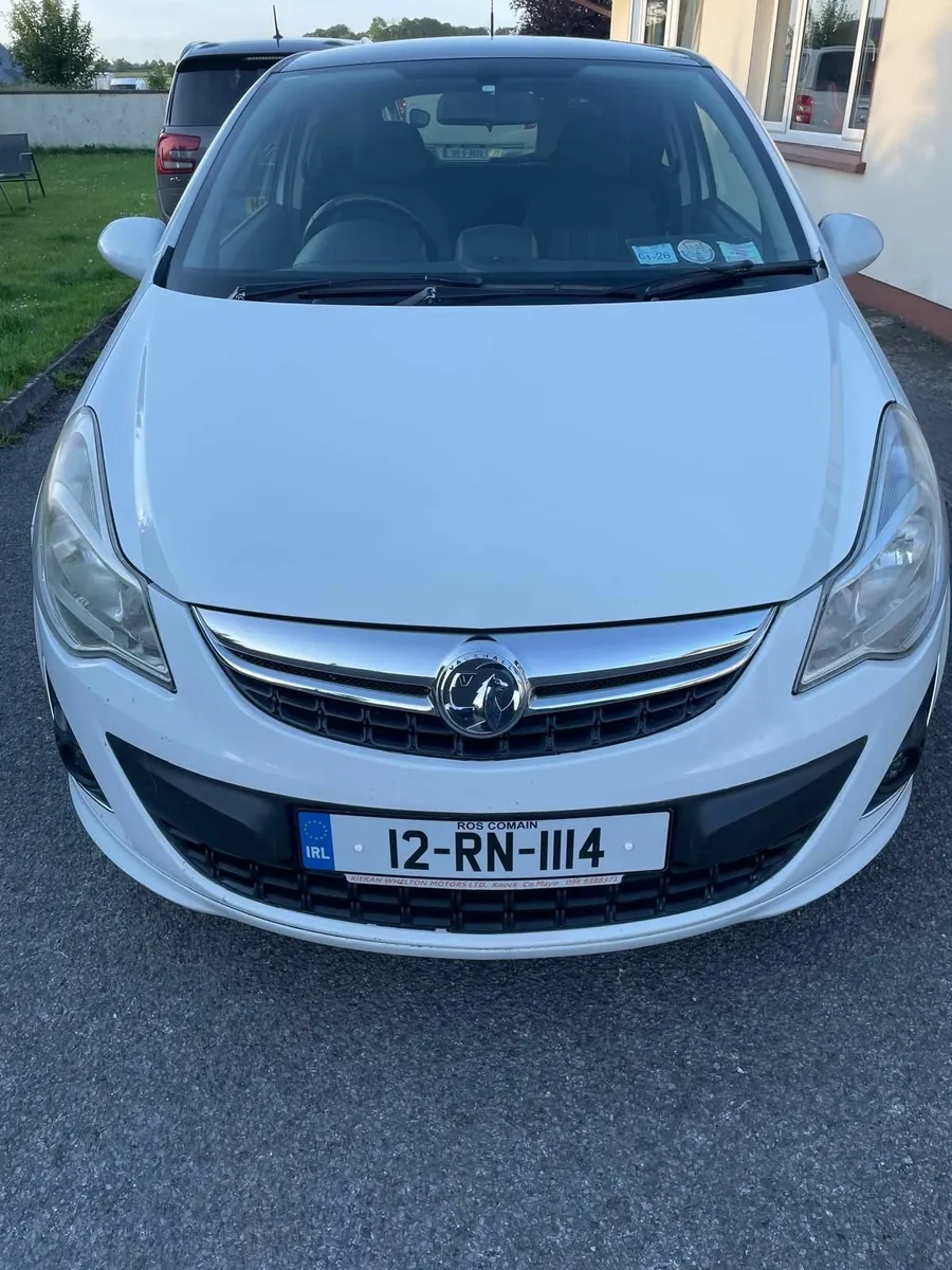Opel Vauxhall Corsa 2012 Limited Edition - Image 3