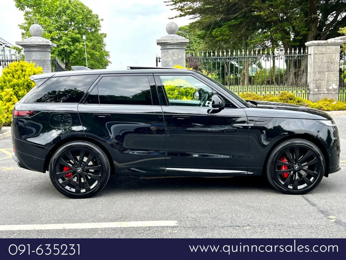 Land Rover Range Rover Sport P510e First Edition - Image 2