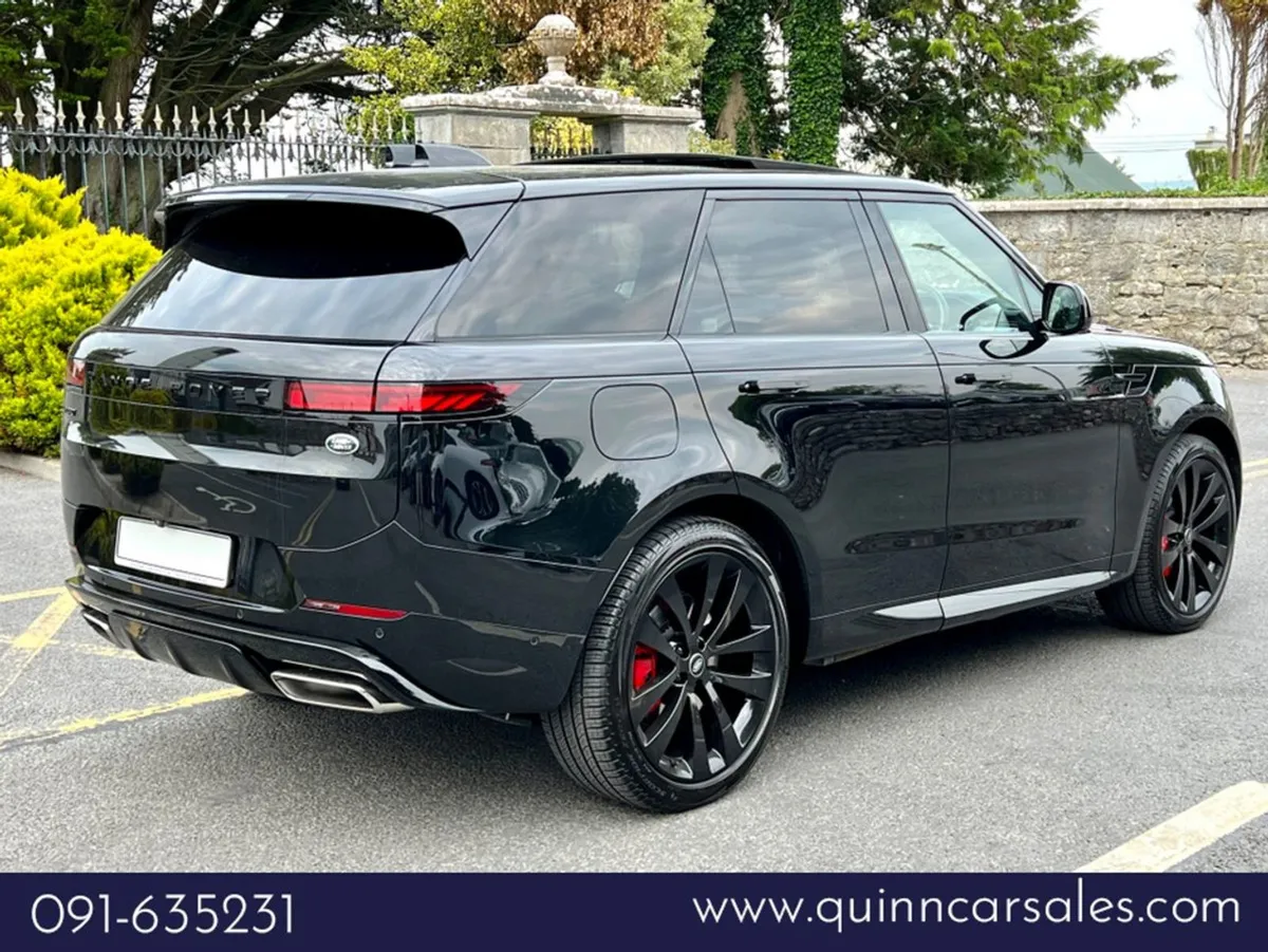 Land Rover Range Rover Sport P510e First Edition - Image 3