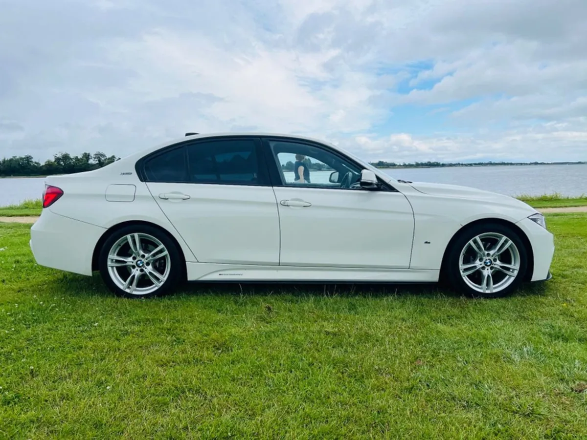 BMW 3 Series 2.0 Hybrid Finance Available - Image 4