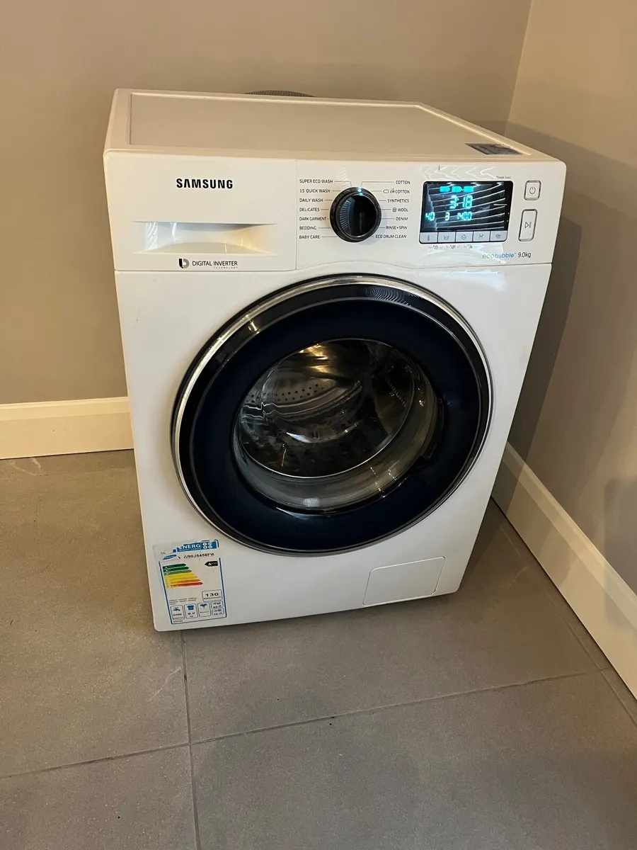 Samsung 9kg eco bubble washing machine - Image 1