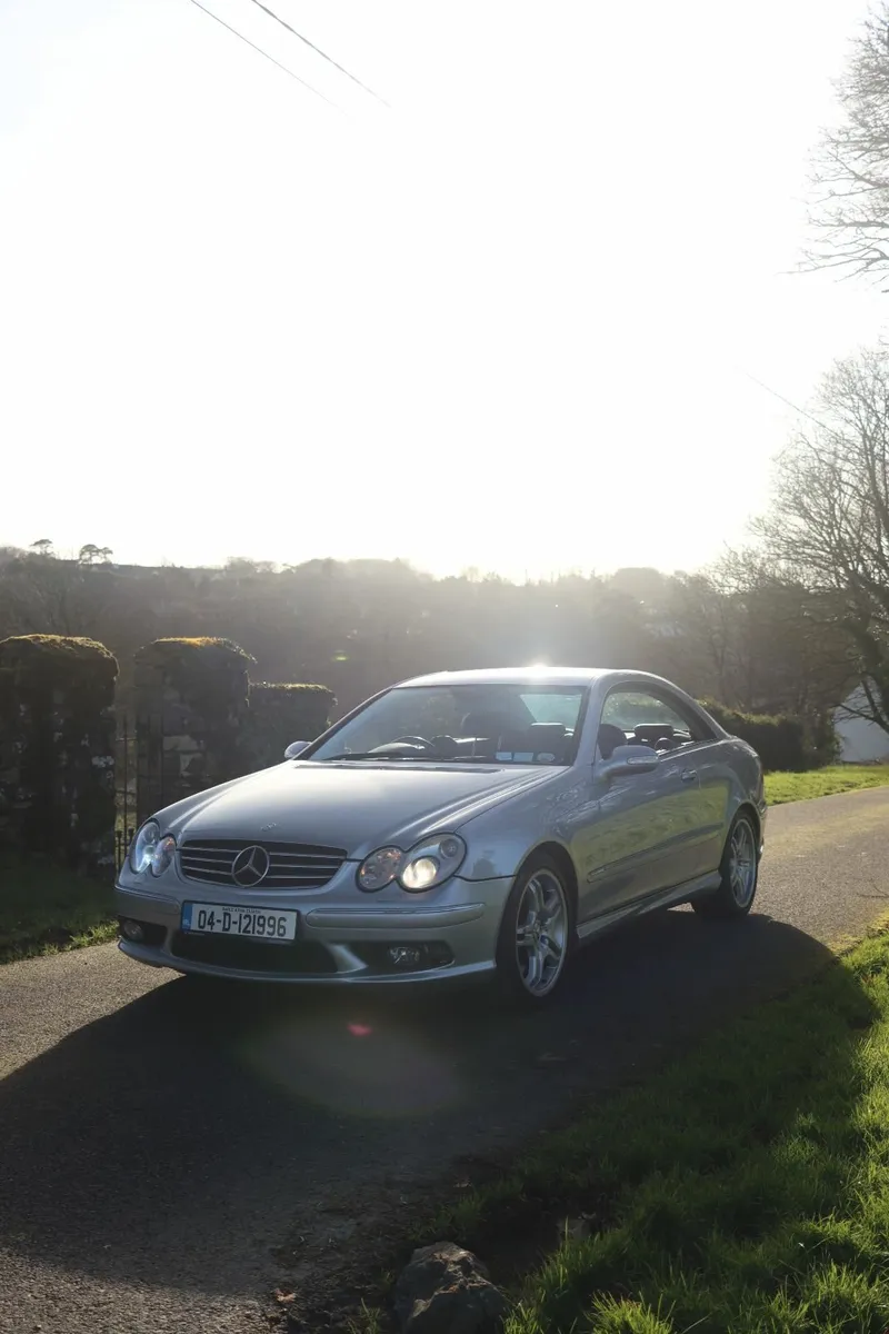 Mercedes-Benz CLK 2004 - Image 2