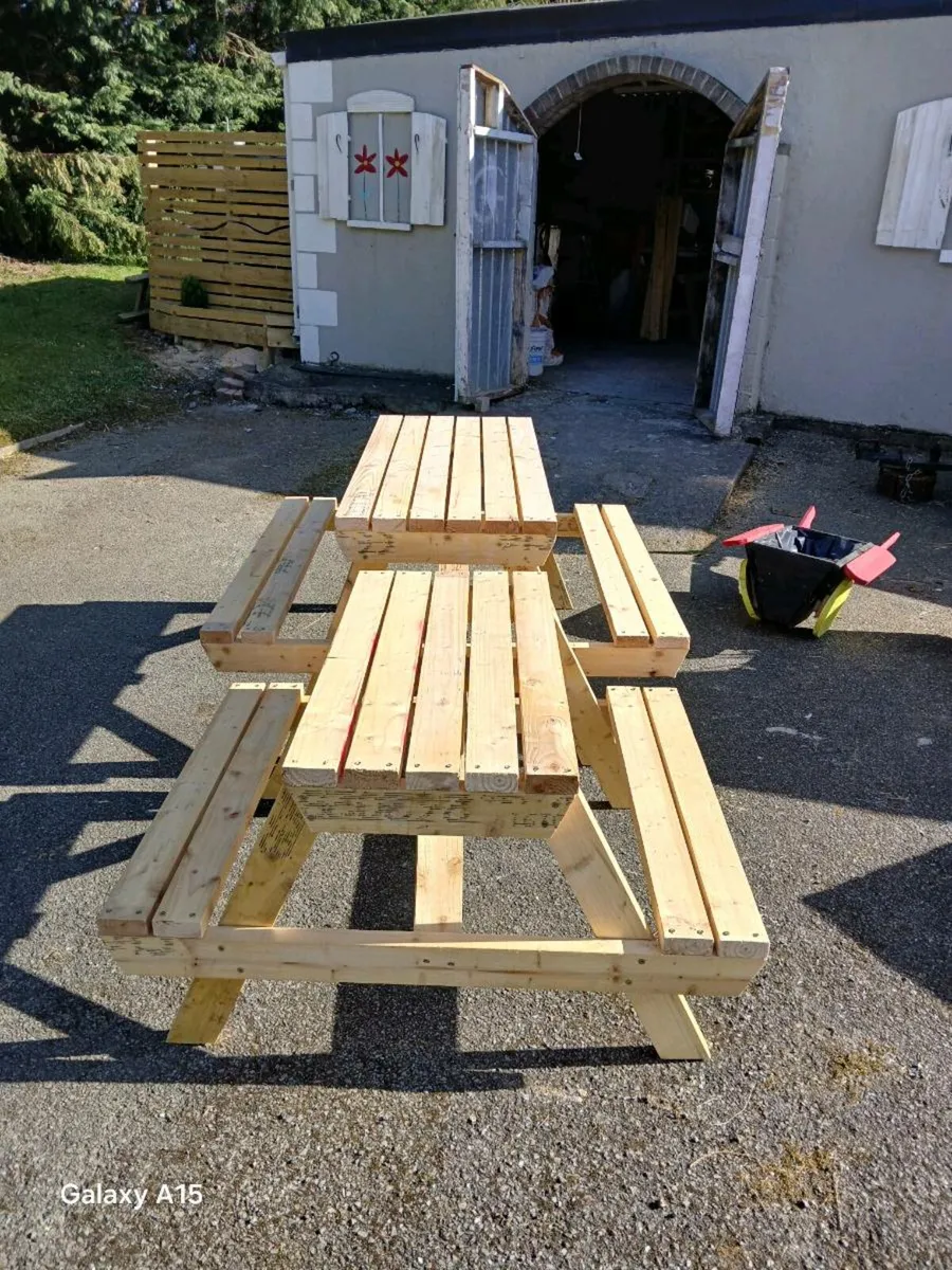 Picnic bench - Image 2