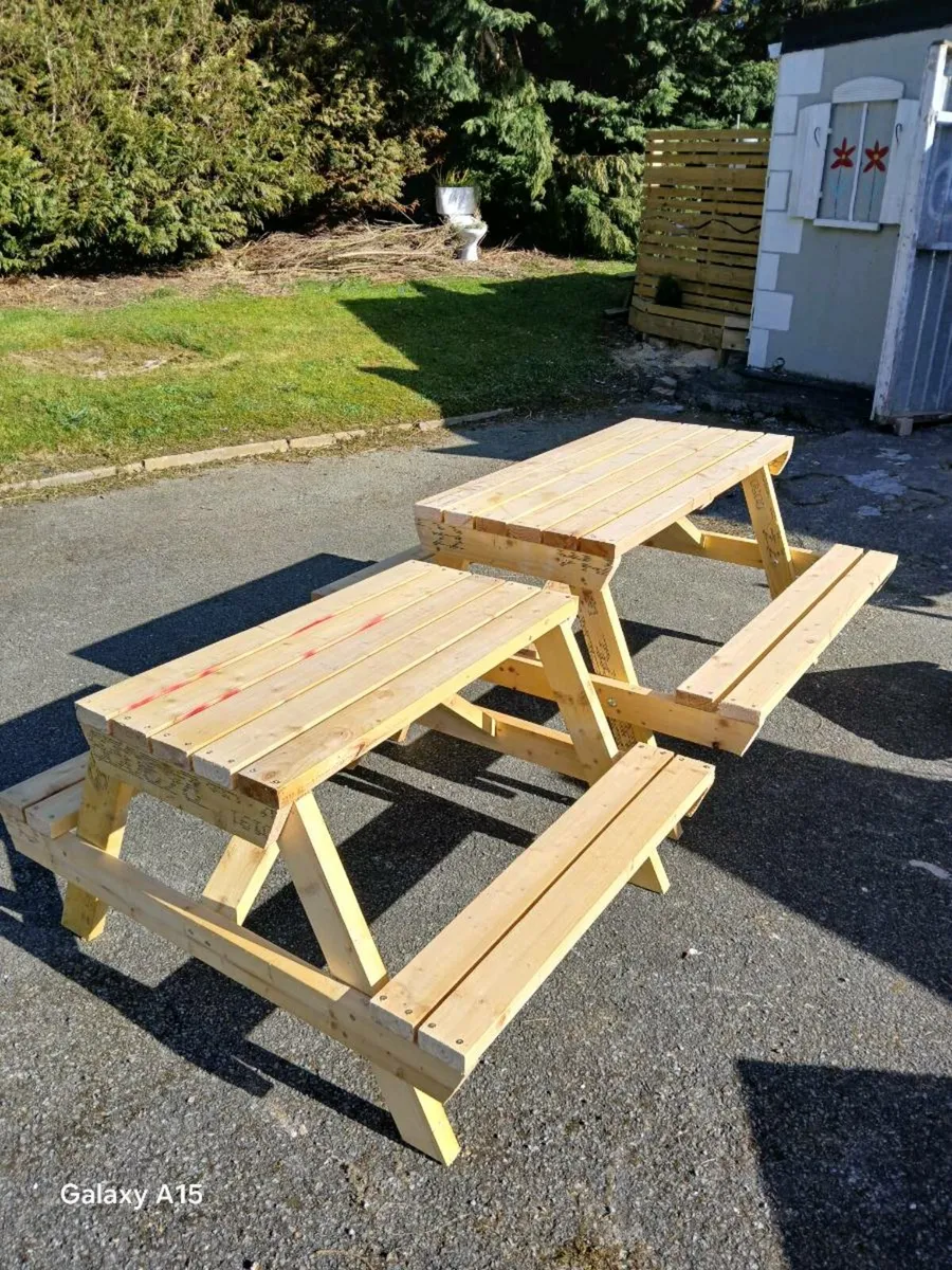 Picnic bench - Image 3