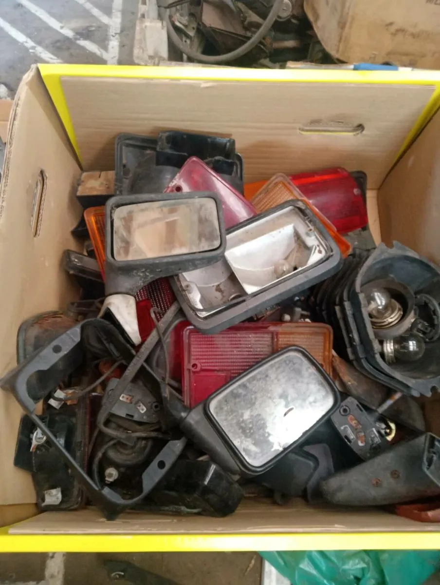 FIAT 126 garage cleaning - Image 4