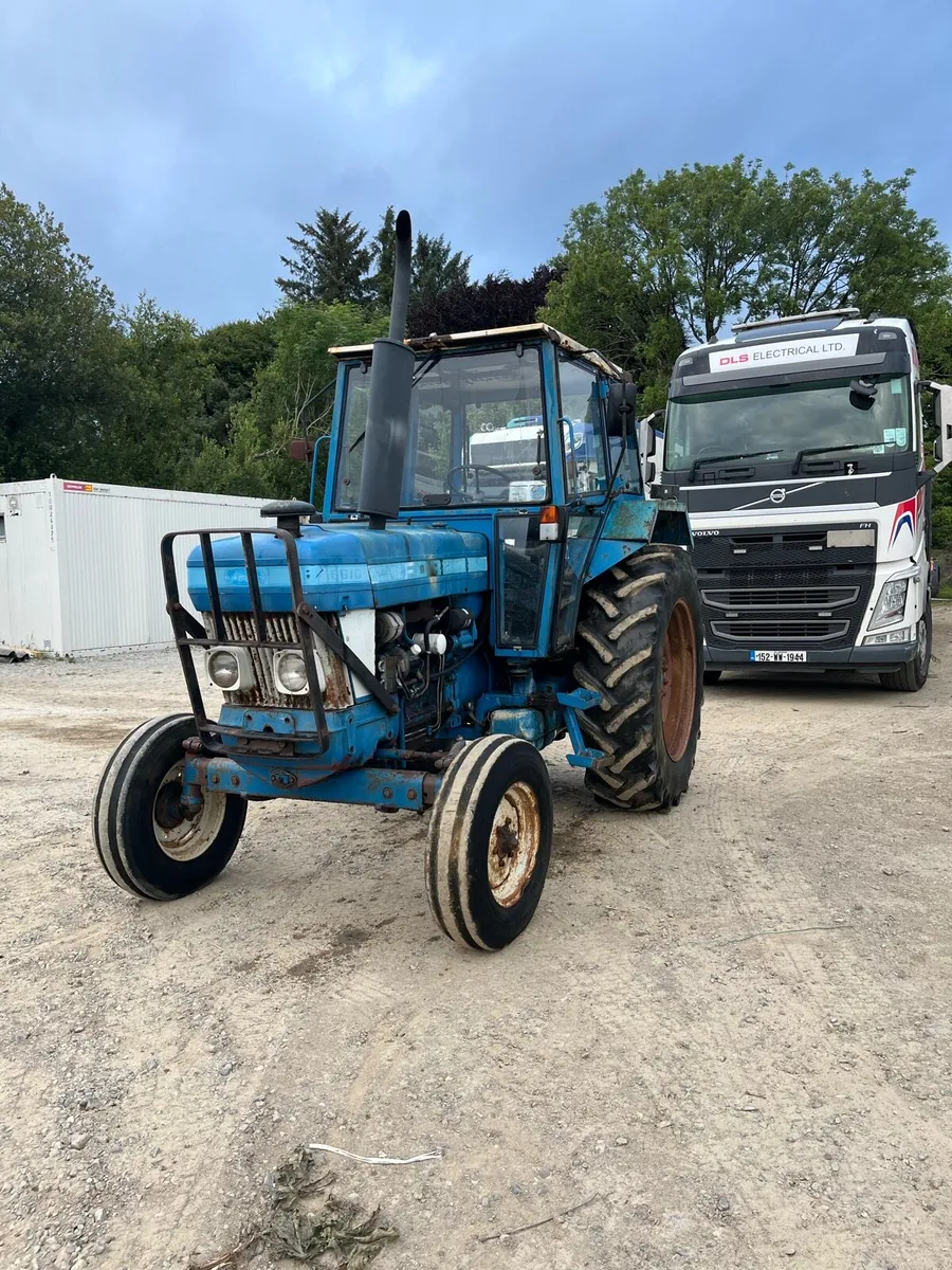 Tractor - Image 3