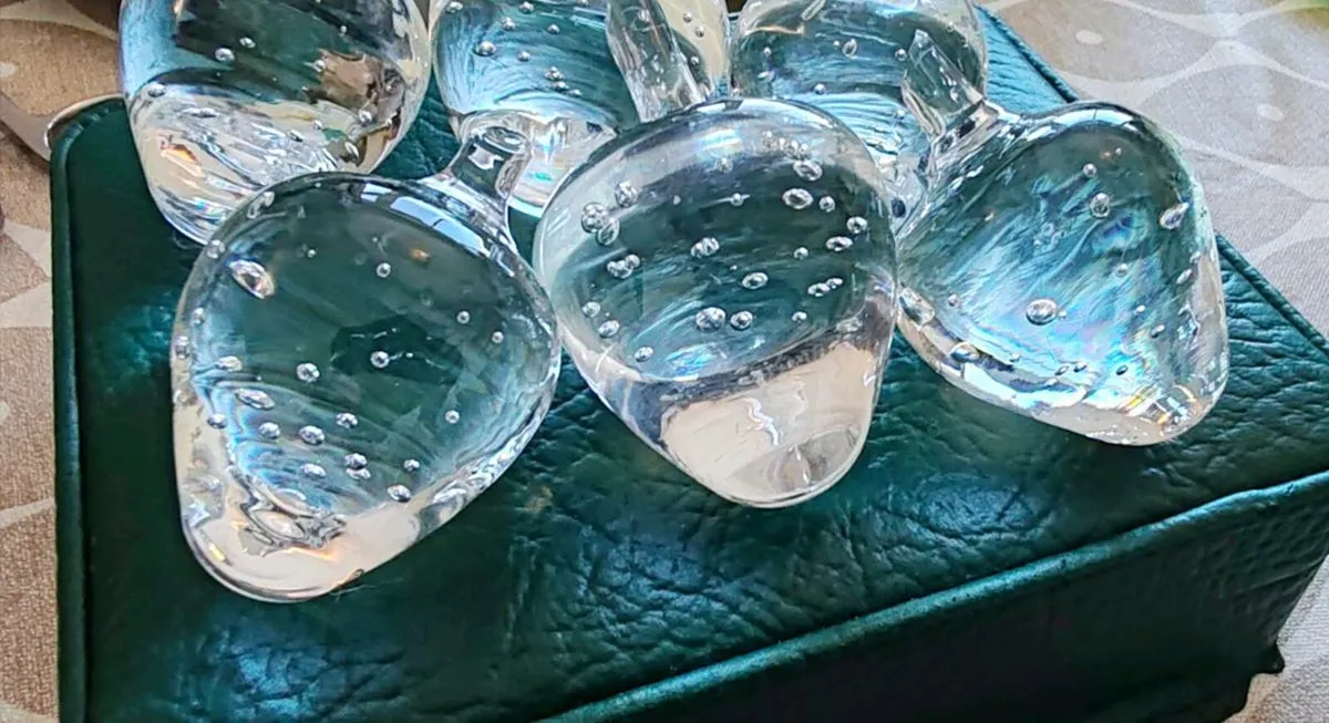 Vintage glass apples - Image 4