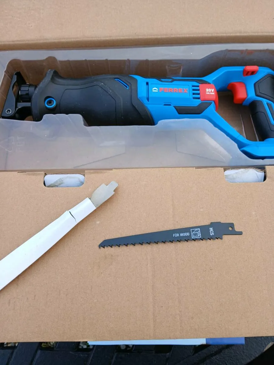 Brand new in the box comes with no charger or batt - Image 2