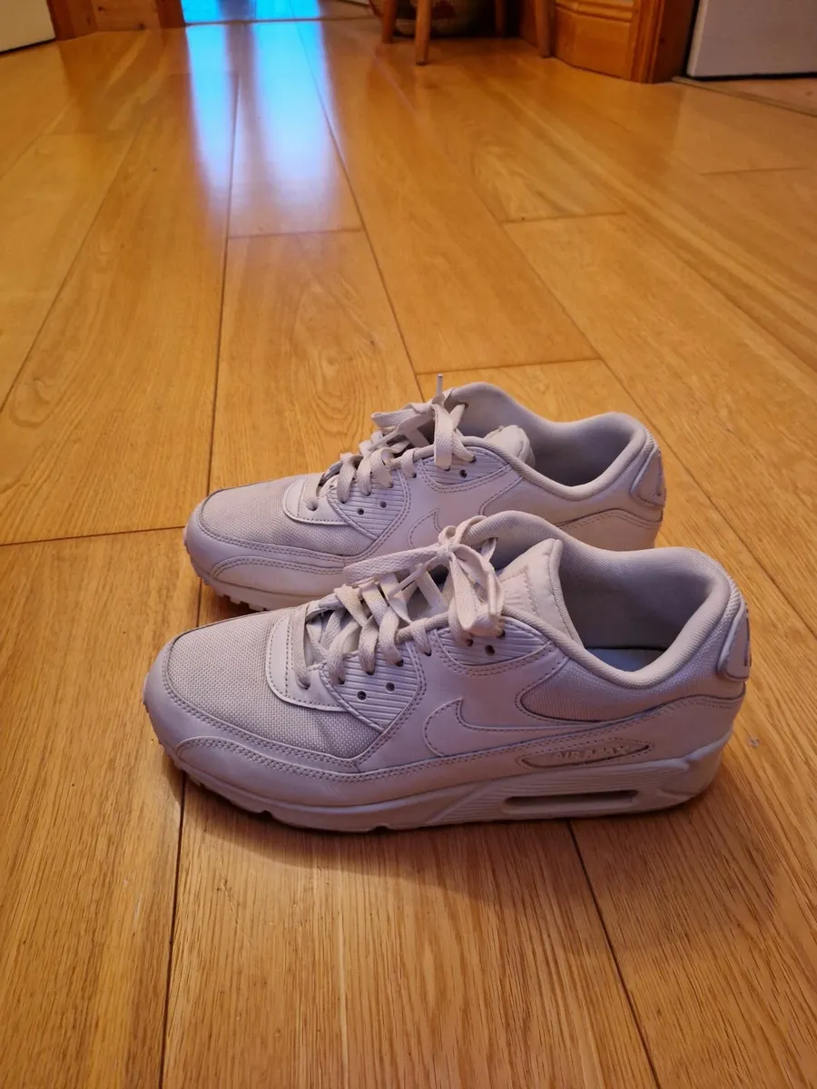 Nike air max size 8 as new - Image 2