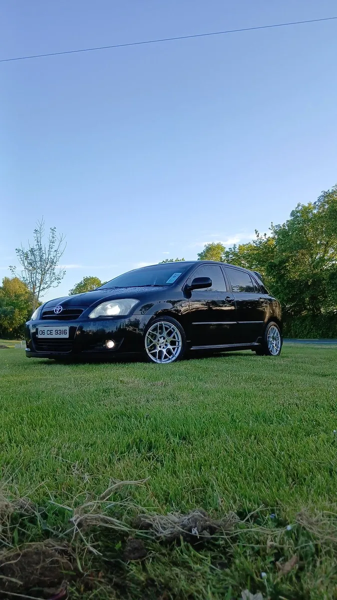 Toyota corolla e12 - Image 2