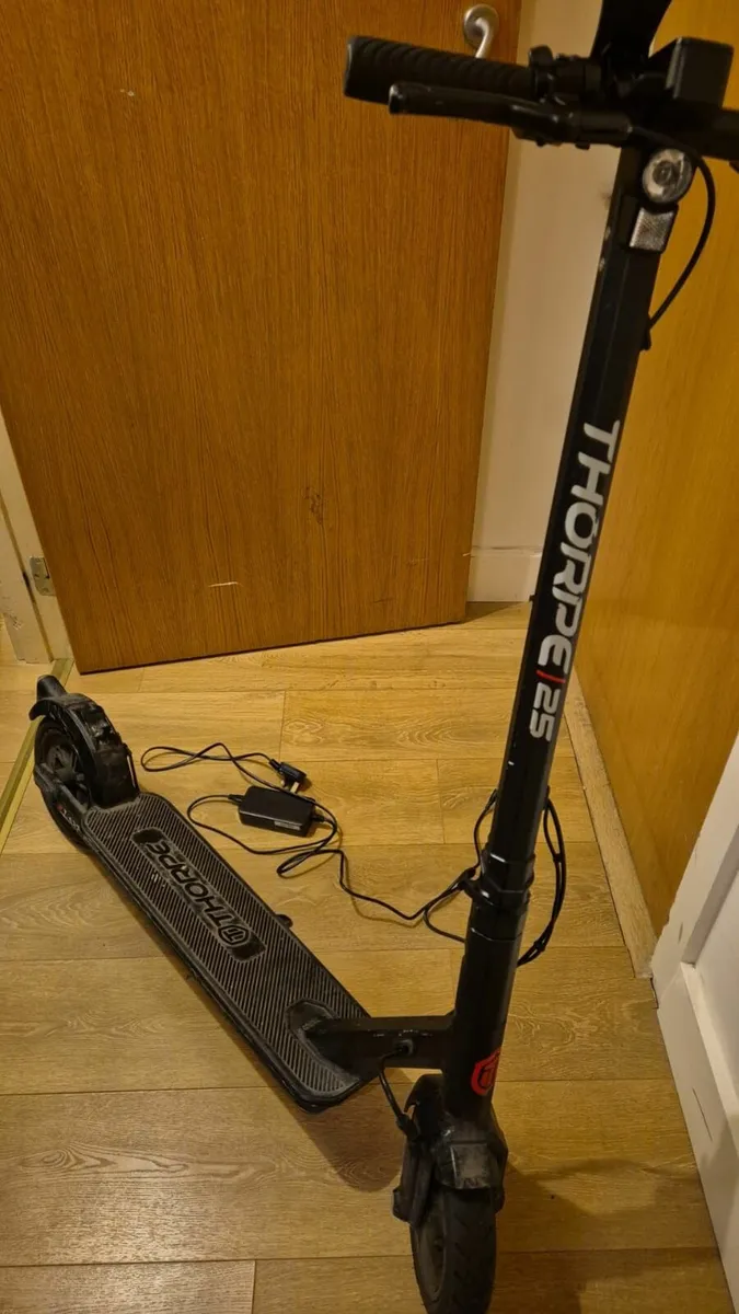 scooter - Image 1