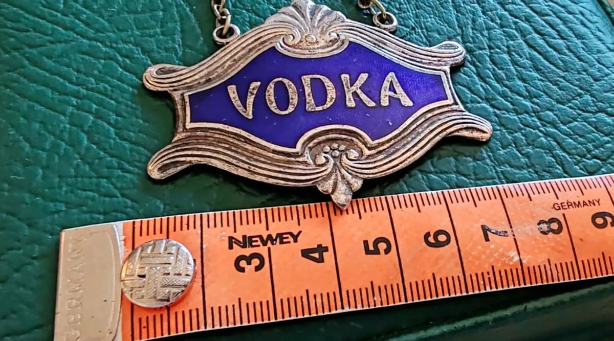 Vintage Vodka decanter label - Image 2