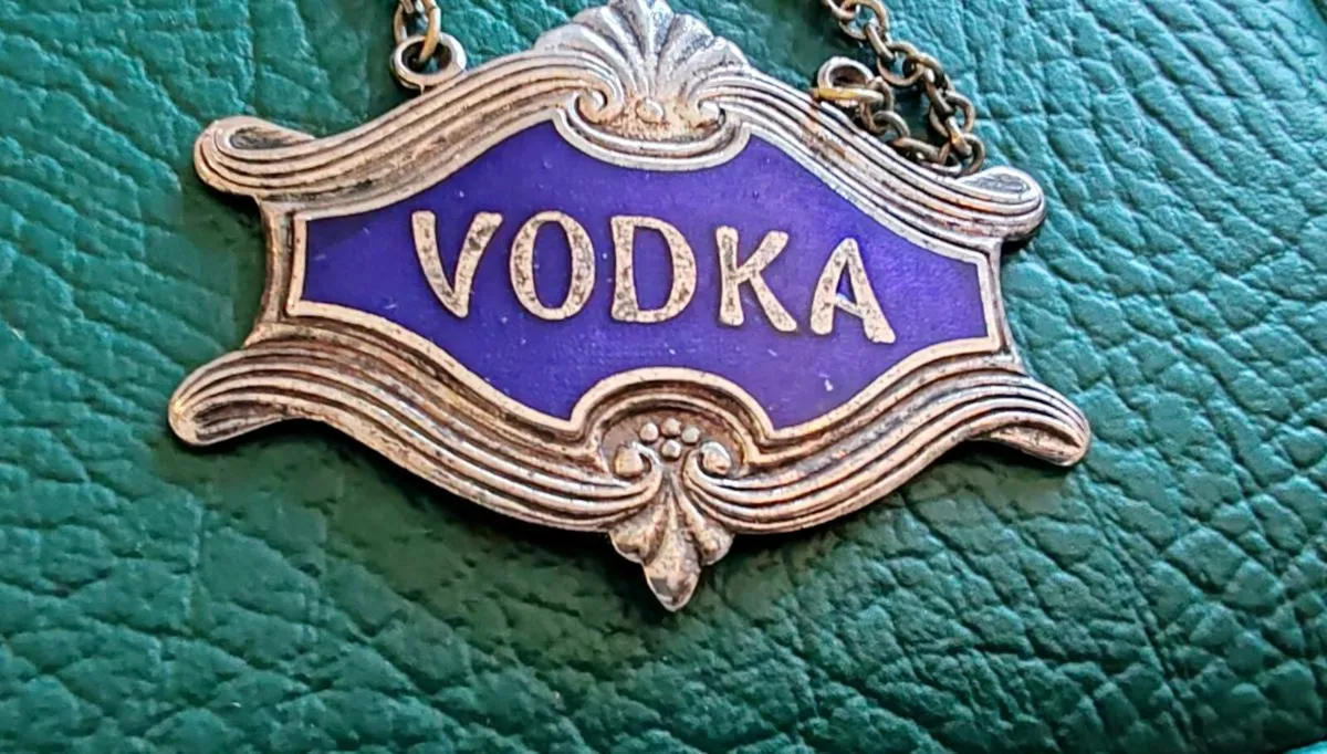 Vintage Vodka decanter label - Image 3