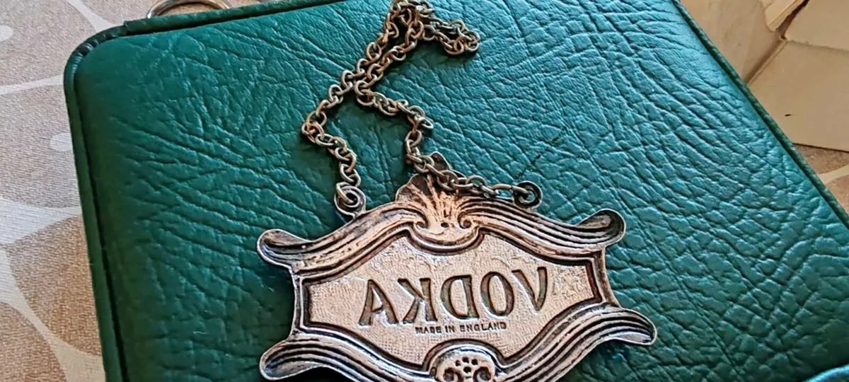 Vintage Vodka decanter label - Image 4