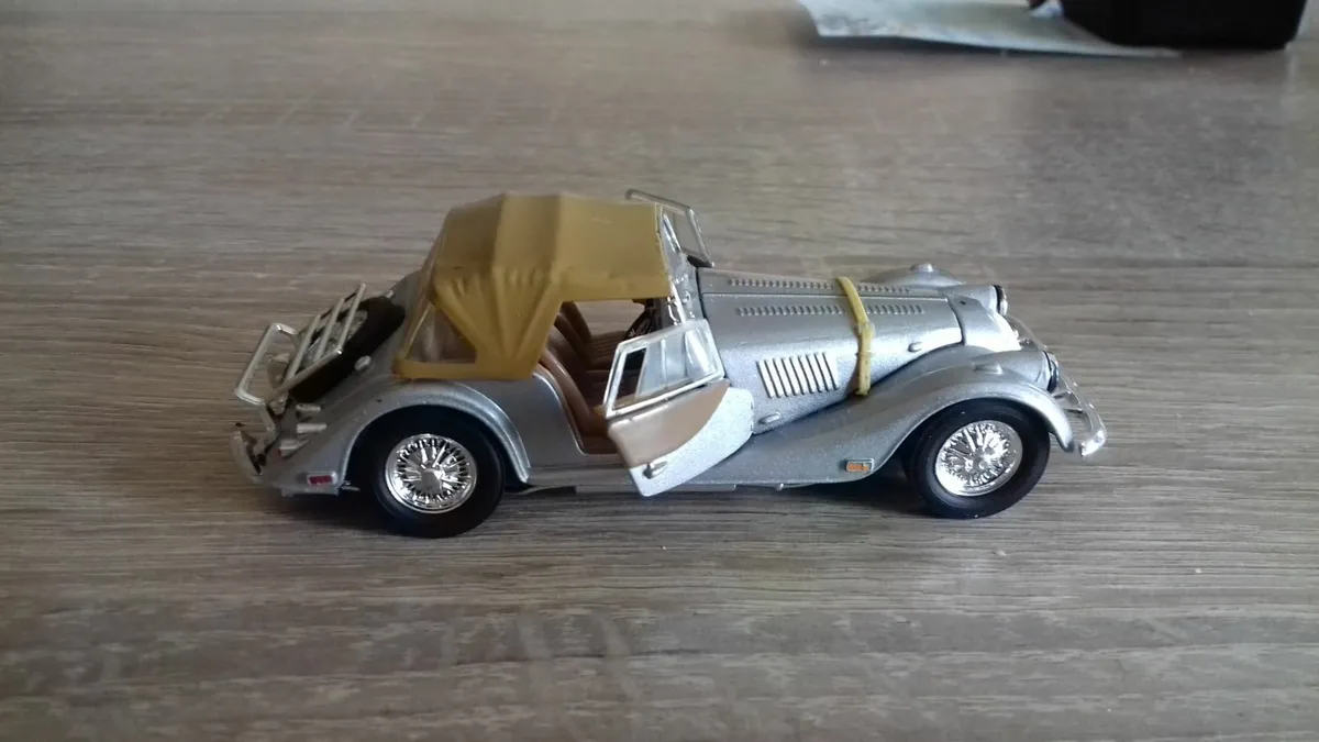Morgan Plus 8 - Image 2
