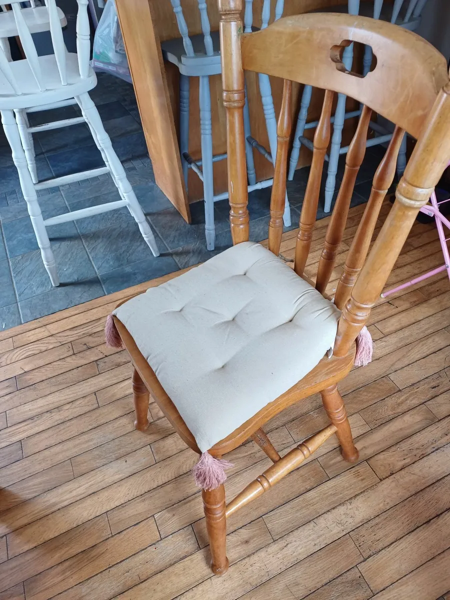 FREE Dining room chairs X 6 and computer table - Image 3