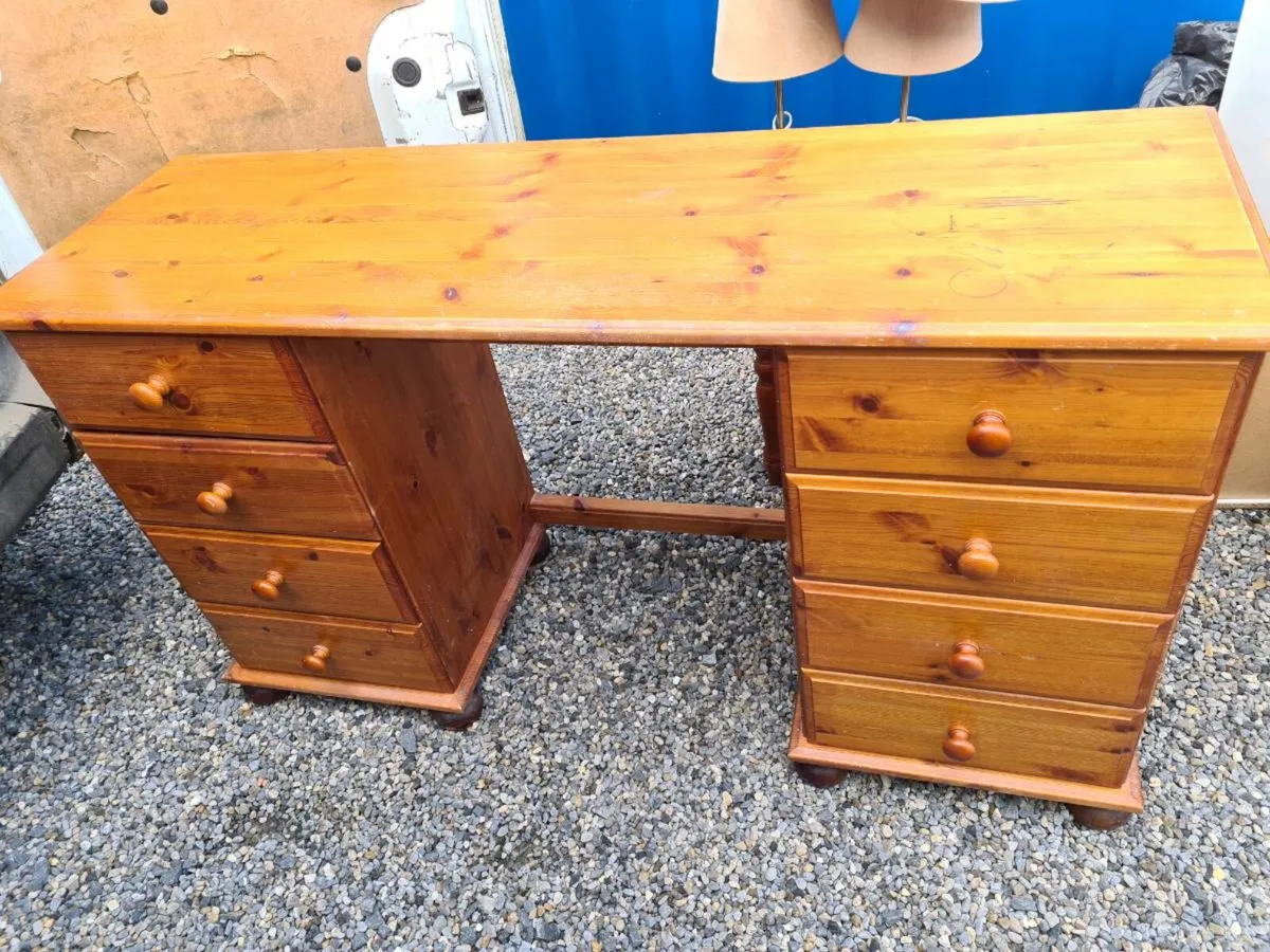 Solid pine dressing table - Image 2