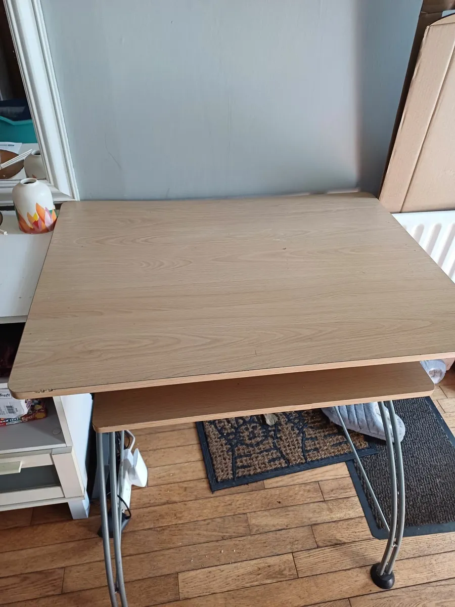 FREE Dining room chairs X 6 and computer table - Image 4