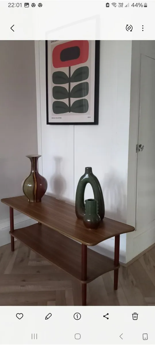 An original 1960s  retro 2 tier coffee table - Image 1