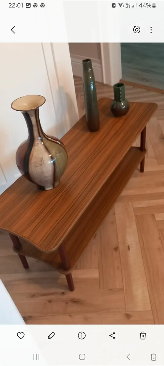 An original 1960s  retro 2 tier coffee table - Image 3