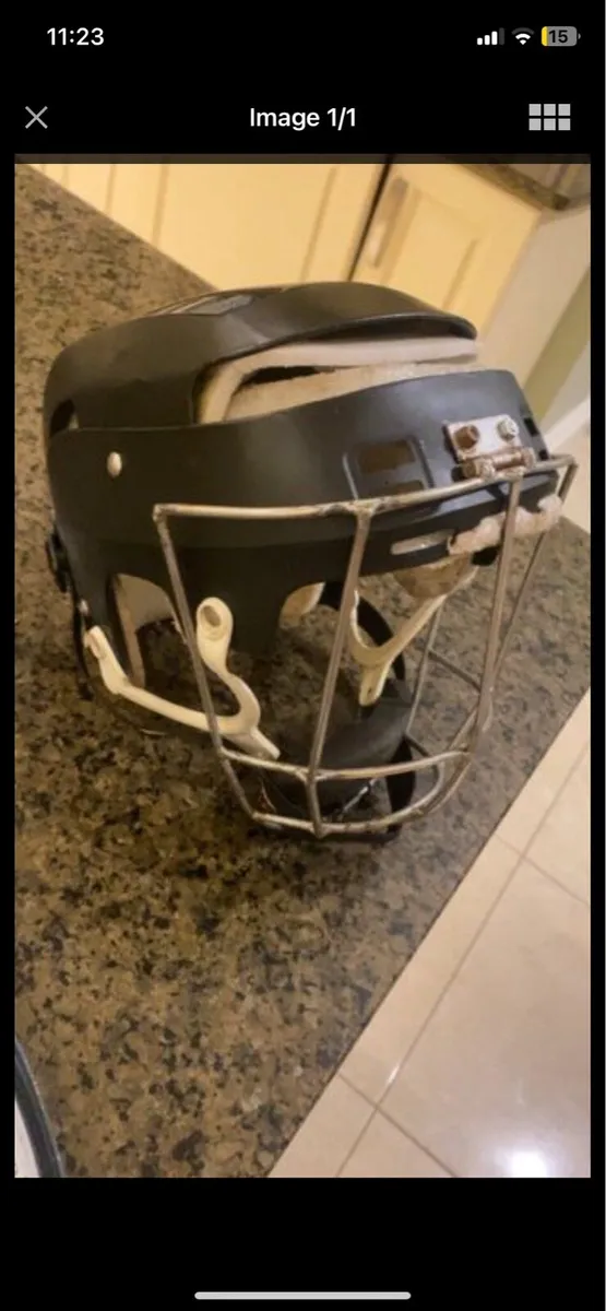 Oldstyle hurling helmet - Image 4