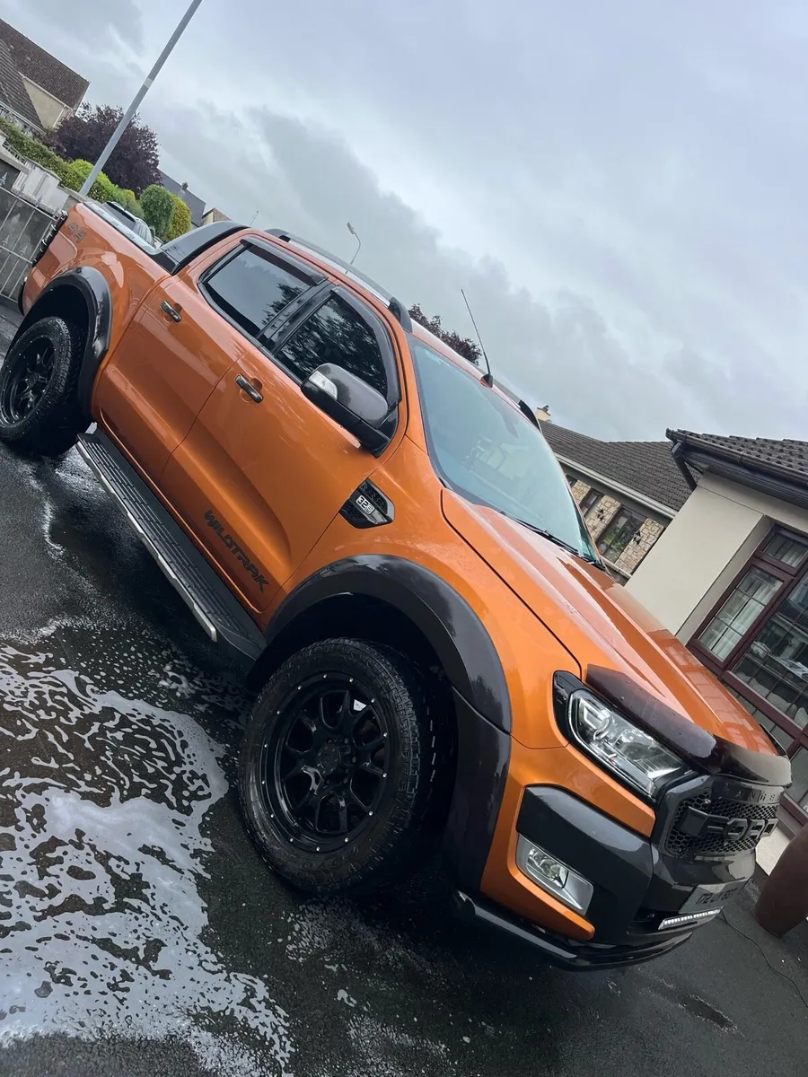 Ford Ranger Wildtrack 3.2 - Image 2