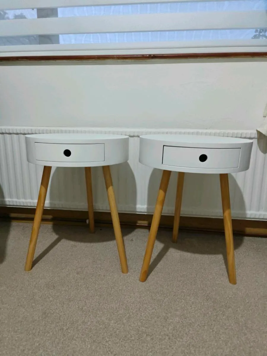 2 side tables with drawers - Image 1