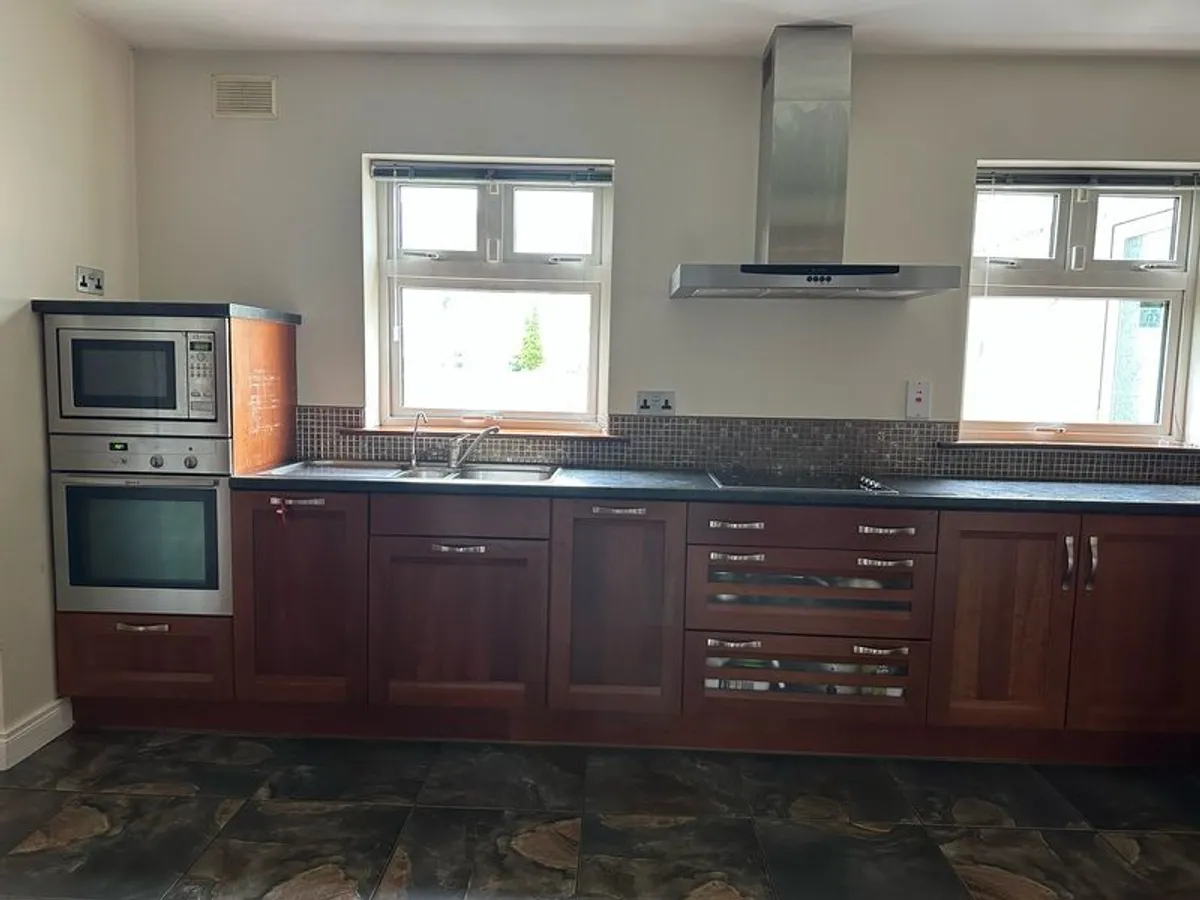 Kitchen in solid cherry wood - Image 3