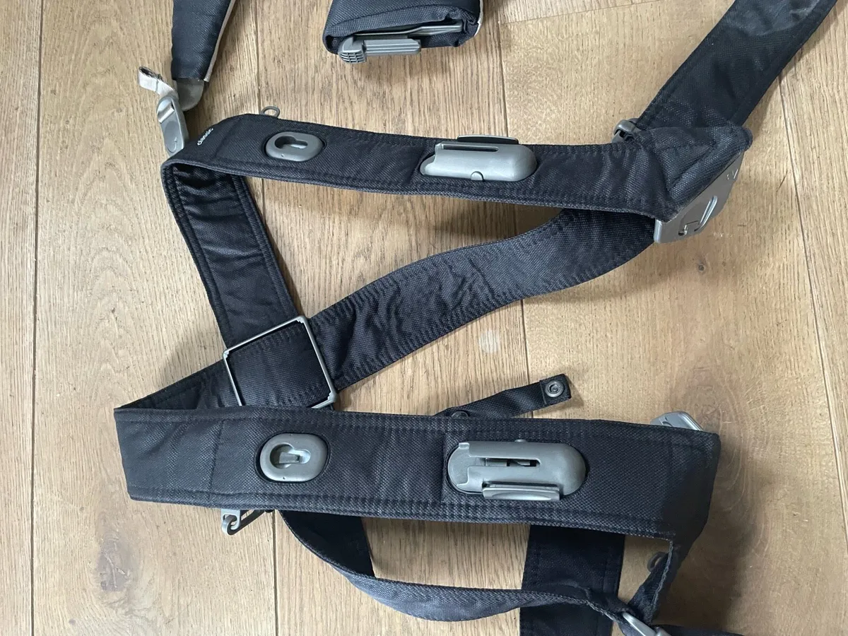 Baby carrier - Image 2